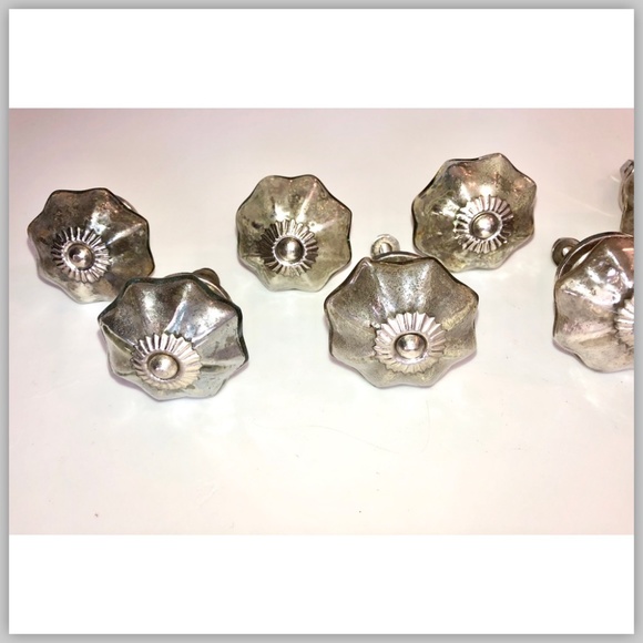 🎉HP🎉 ANTHROPOLOGIE Mercury Glass Melon Vintage Look Cabinet Knobs Set of 10 - Picture 3 of 4
